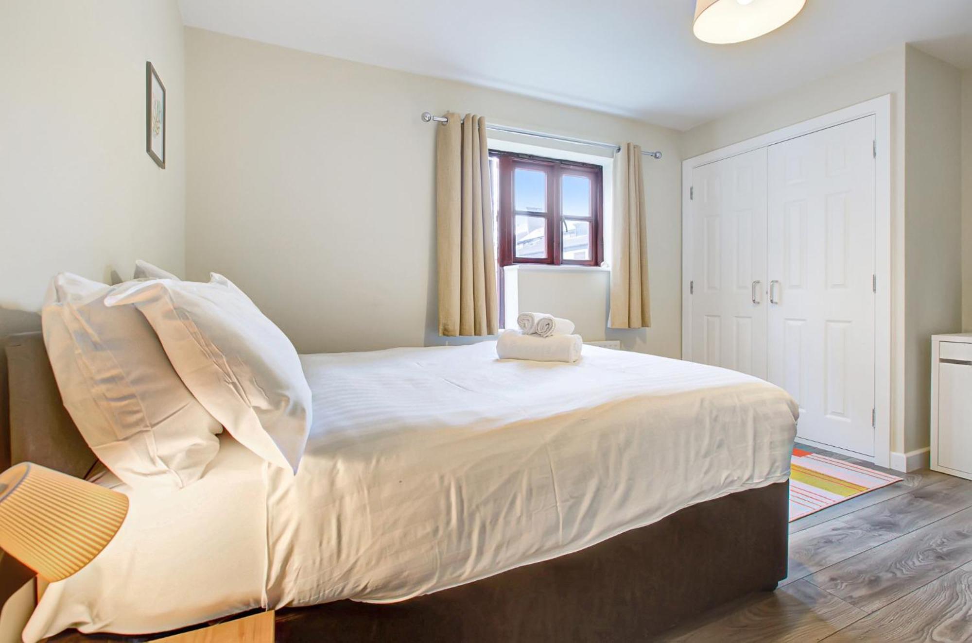 Spacious & Modern 2 Bed Sleeps 5 In Walthamstow London Exterior foto