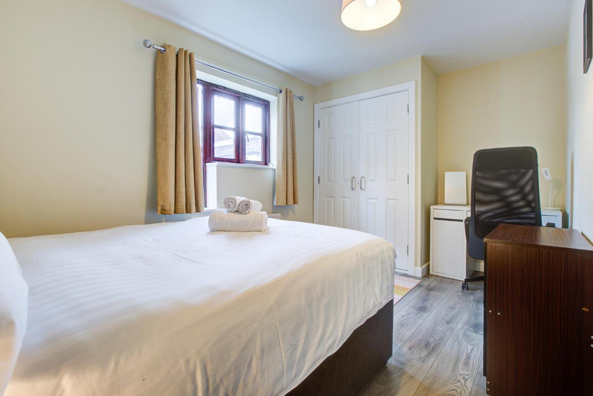 Spacious & Modern 2 Bed Sleeps 5 In Walthamstow London Exterior foto