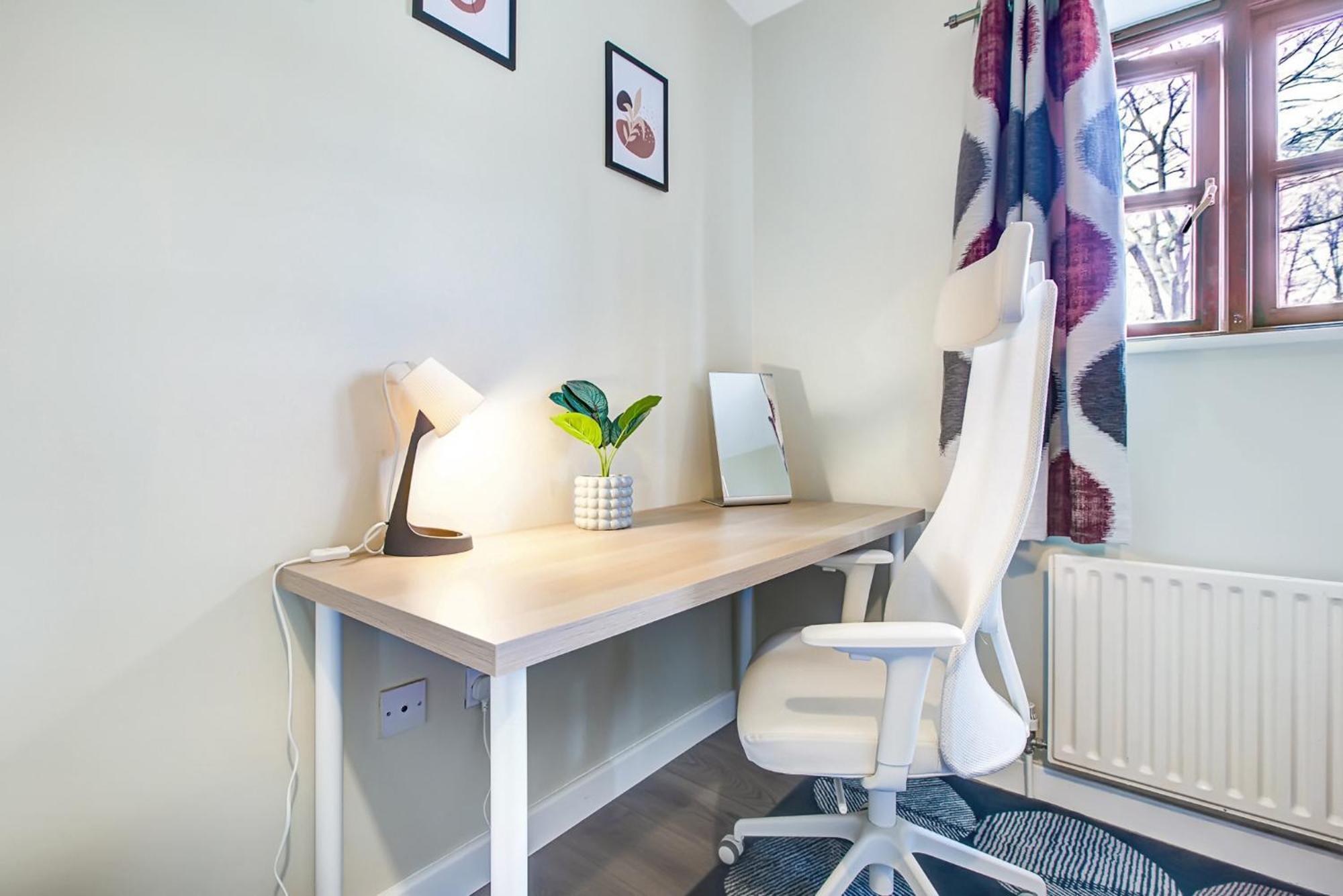 Spacious & Modern 2 Bed Sleeps 5 In Walthamstow London Exterior foto