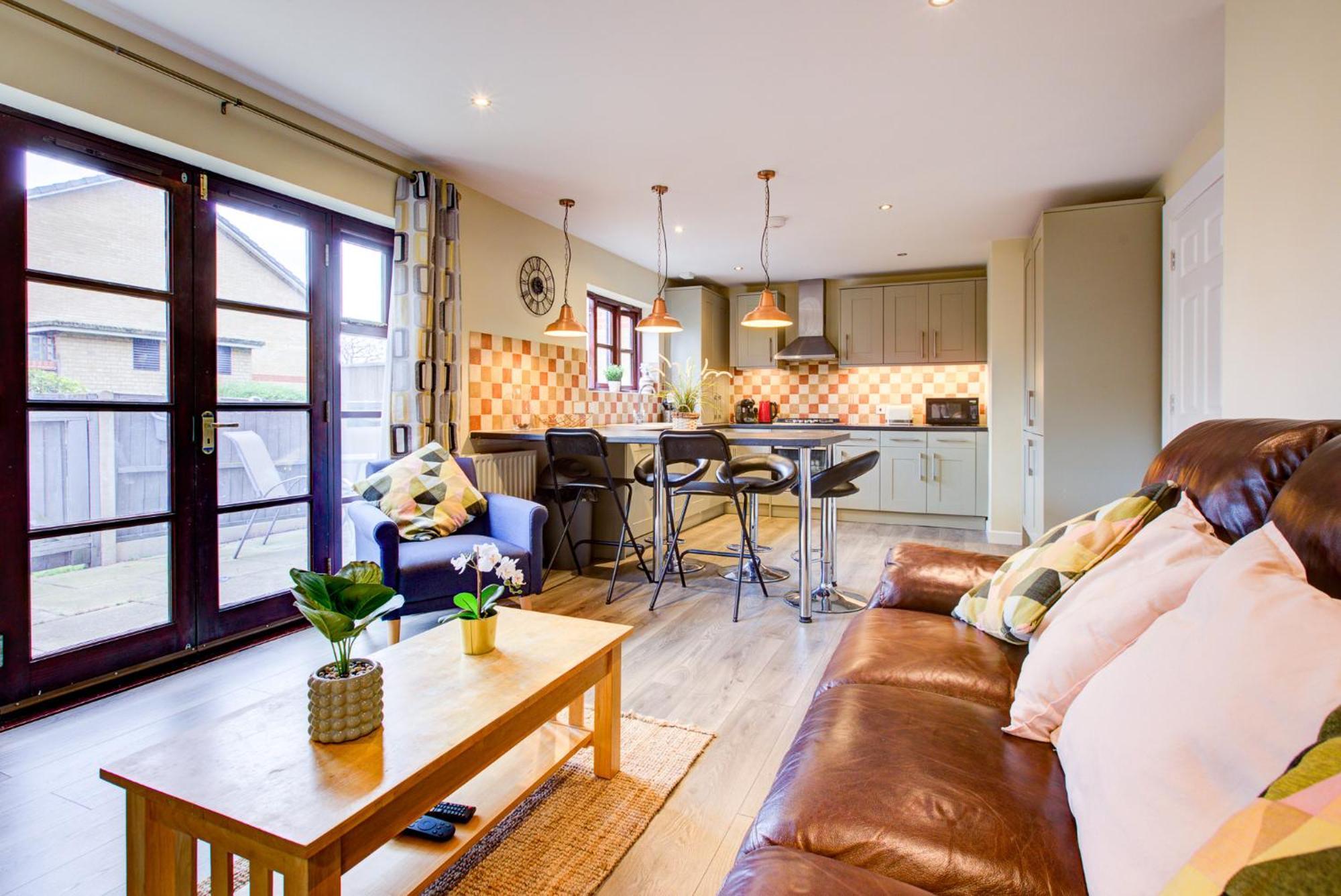 Spacious & Modern 2 Bed Sleeps 5 In Walthamstow London Exterior foto